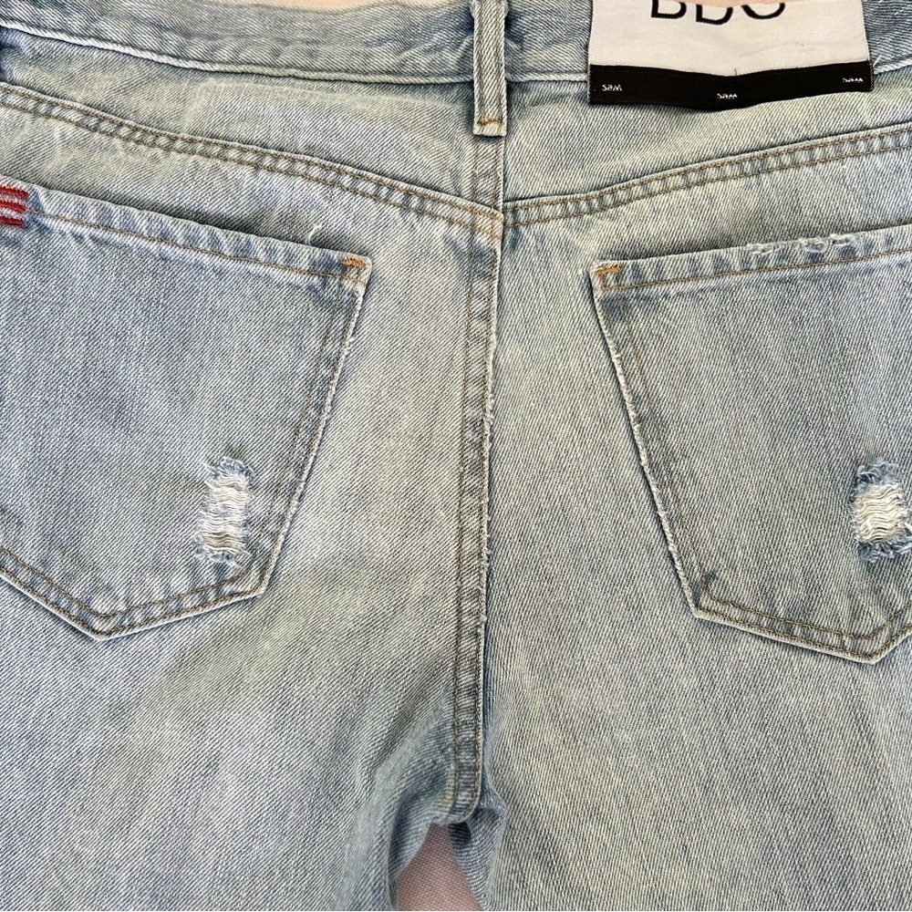 BDG Urban Outfitters Light Blue Wash Size W29 Jeans Denim Distressed Ripped - Picture 10 of 13